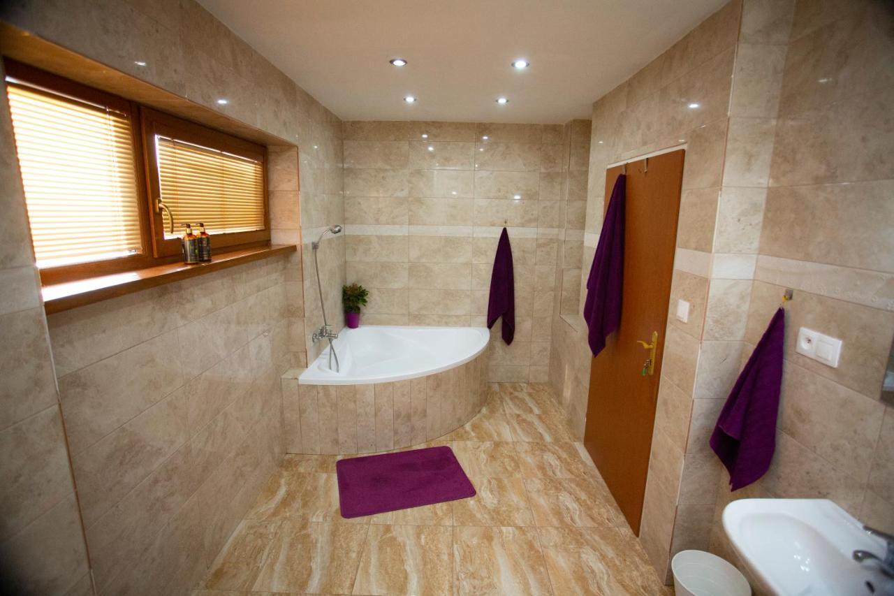 Ag Apartment Gabcikovo Esterno foto